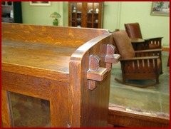 Detail keyed-tenons on side of bookcase, please note the extra thick sides and top found on this  "Hankdcraft" period bookcase, before they were scaled down in the later  "Work of.." period.